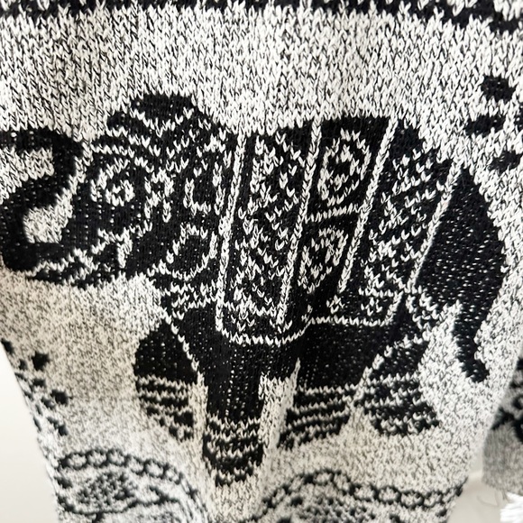 Elephant Print Open Cardigan Sweater Grey Black Cotton Blend NWOT - Picture 9 of 13